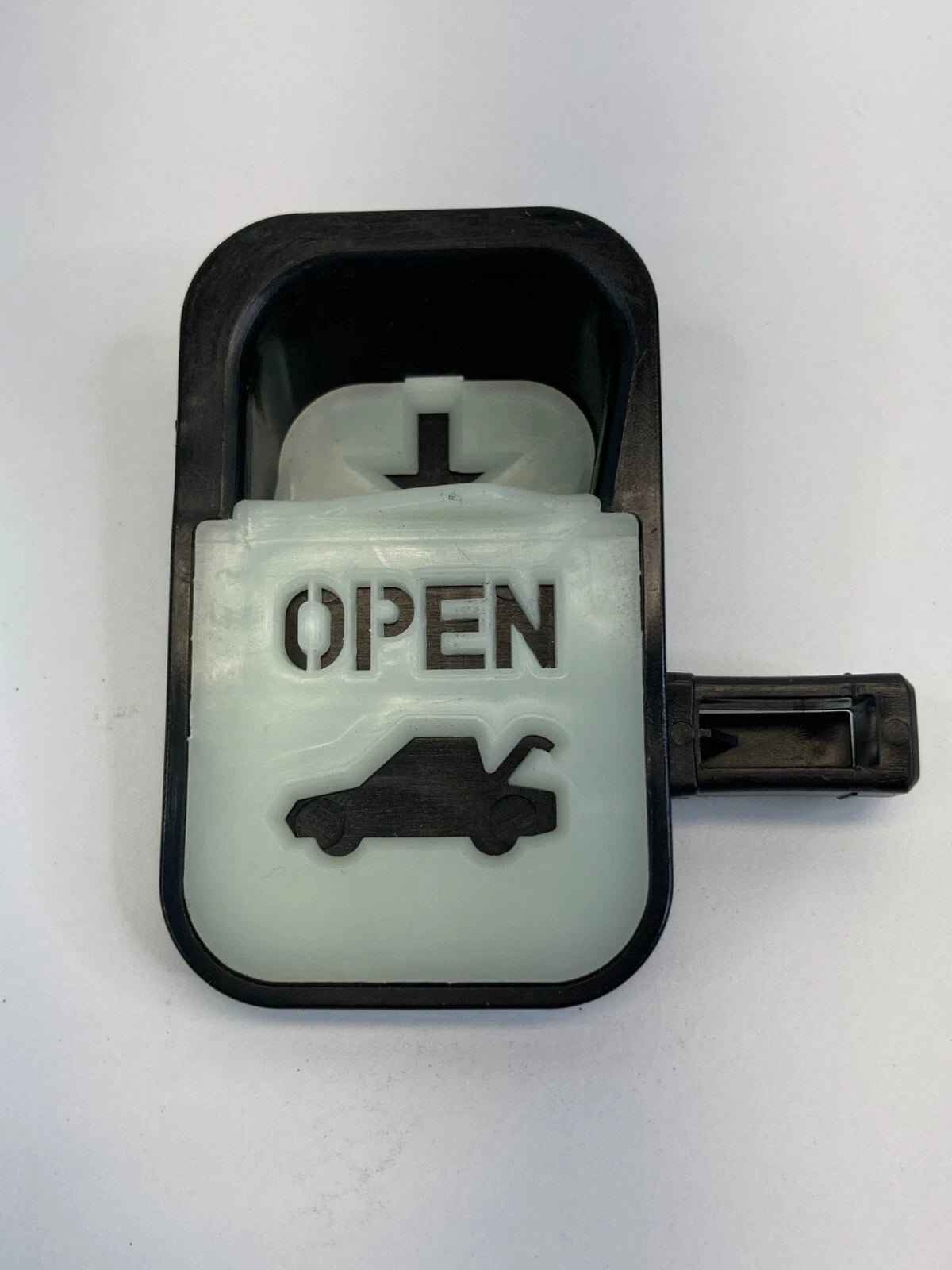 2004-2009 MAZDA 3 SEDAN REAR TRUNK LATCH LOCK OPENER RELEASE PULL HANDLE OEM