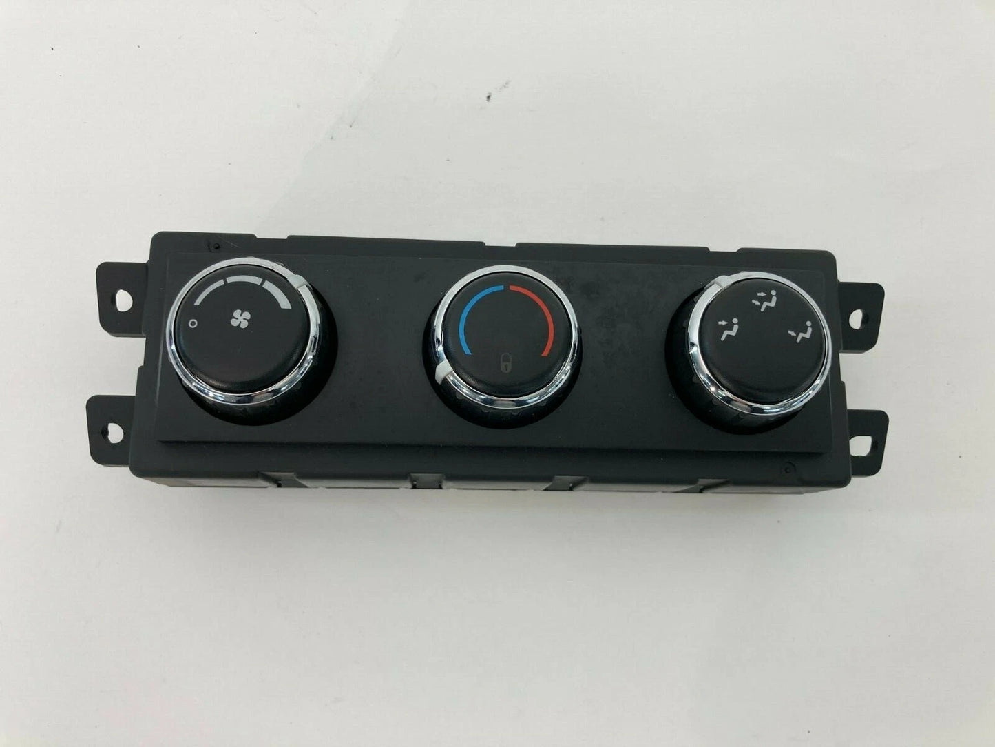 08-11 TOWN & COUNTRY GRAND CARAVAN ROOF MOUNTED REAR CLIMATE CONTROL 55111810AD