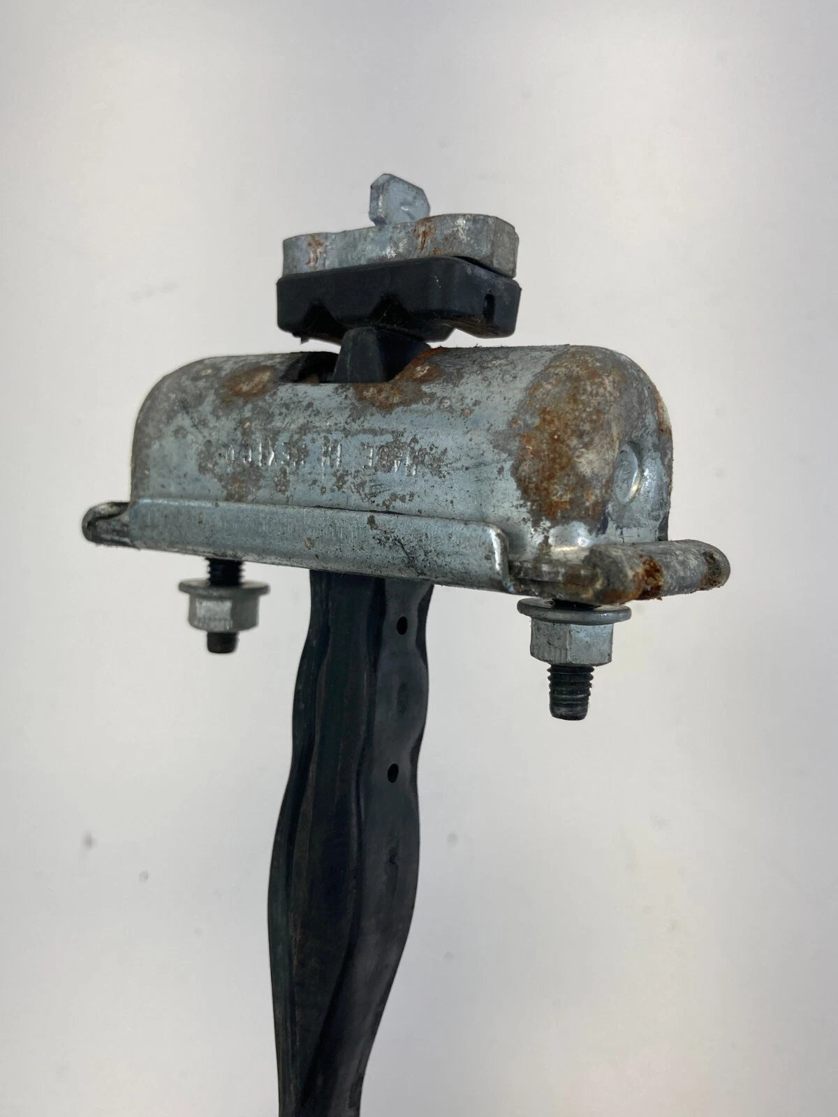 2013-2020 FORD FUSION LEFT OR RIGHT SIDE DOOR CHECK STOPPER DETENT ASSY OEM