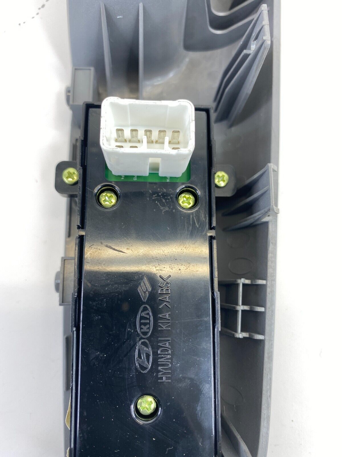 2009 2010 2011 Kia Borrego Rear Left Door Back Window Switch OEM