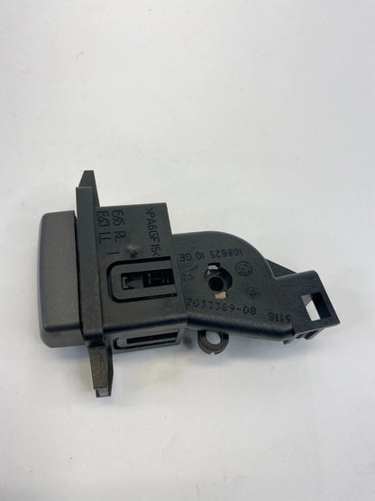 2002-2005 BMW 745I SEDAN RIGHT DASHBOARD GLOVE BOX BUTTON RELEASE 10862510GE OEM