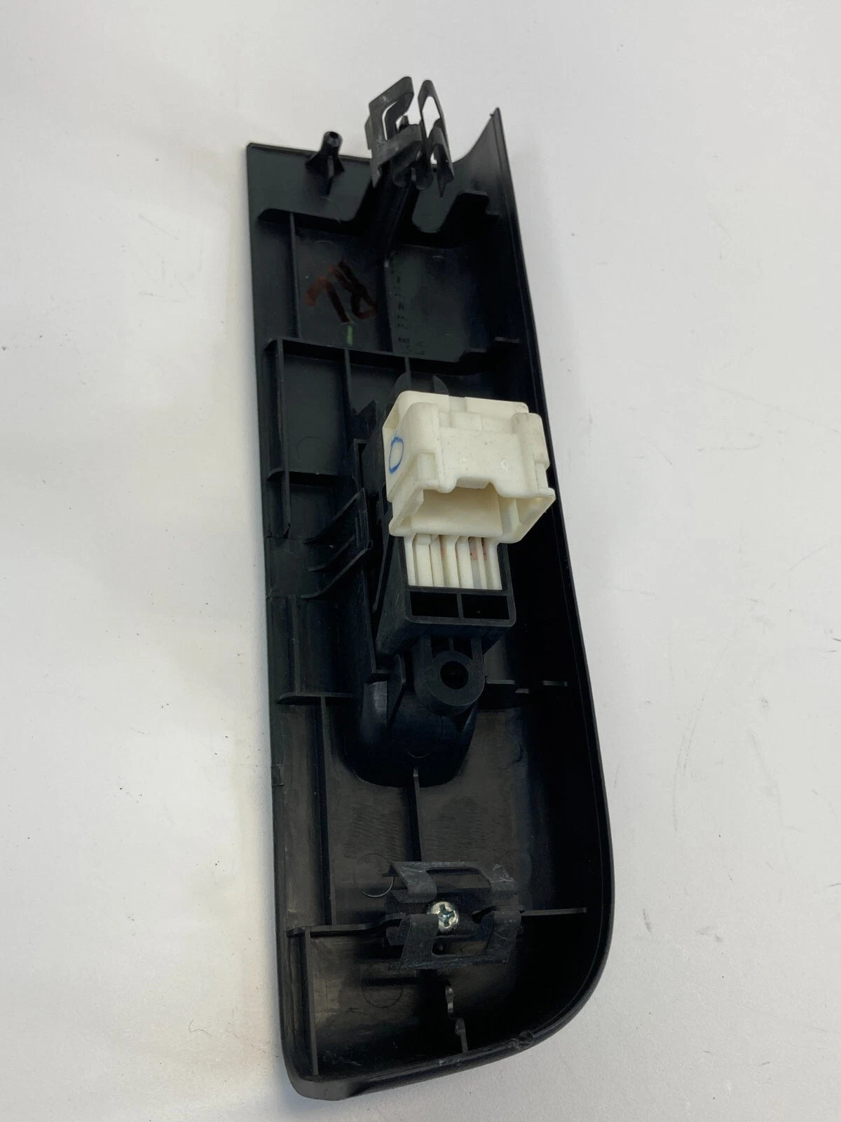 2002 NISSAN PATHFINDER REAR LEFT SIDE WINDOW SWITCH BEZEL W/ SWITCH 82961-2W100