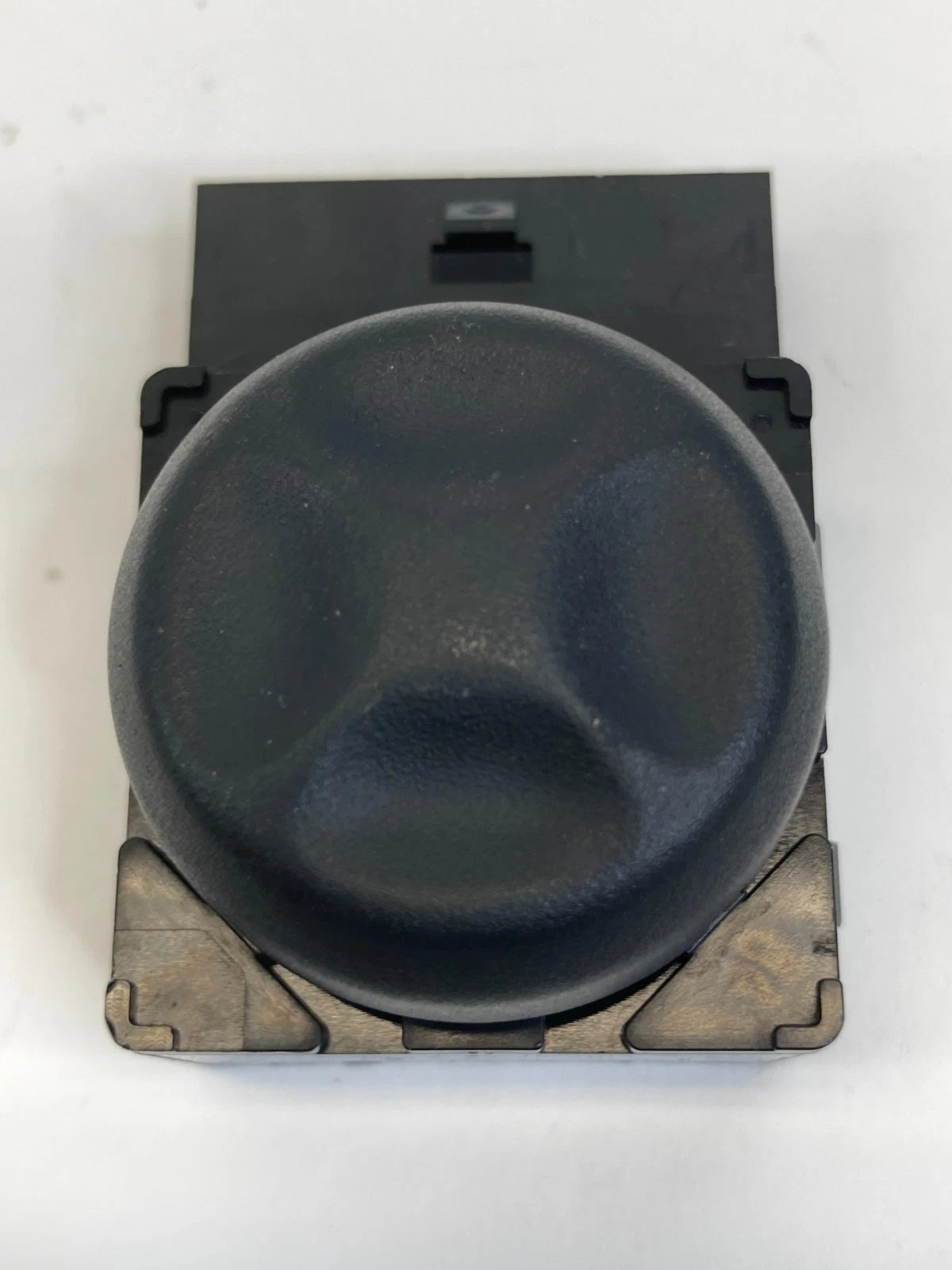 2010-2016 Buick LaCrosse Front Left Seat Lumbar Switch 25802502 OEM