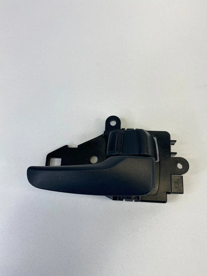 2007 2008 MITSUBISHI OUTLANDER REAR RIGHT INTERIOR INNER DOOR HANDLE MN105360