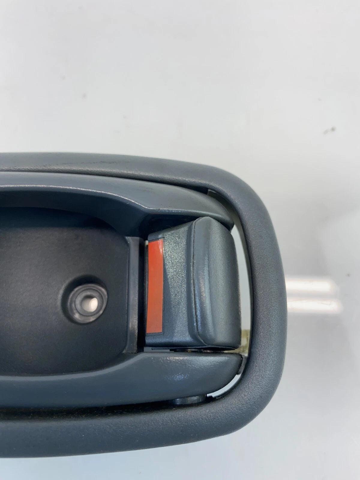 2002-2004 KIA SPECTRA FRONT RIGHT PASSENGER INTERIOR DOOR HANDLE K2N1-58759-330