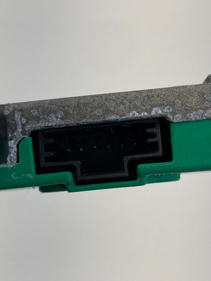 2006 Mercedes-Benz CLS500 Radio Antenna Amplifier Control Module A2198200689