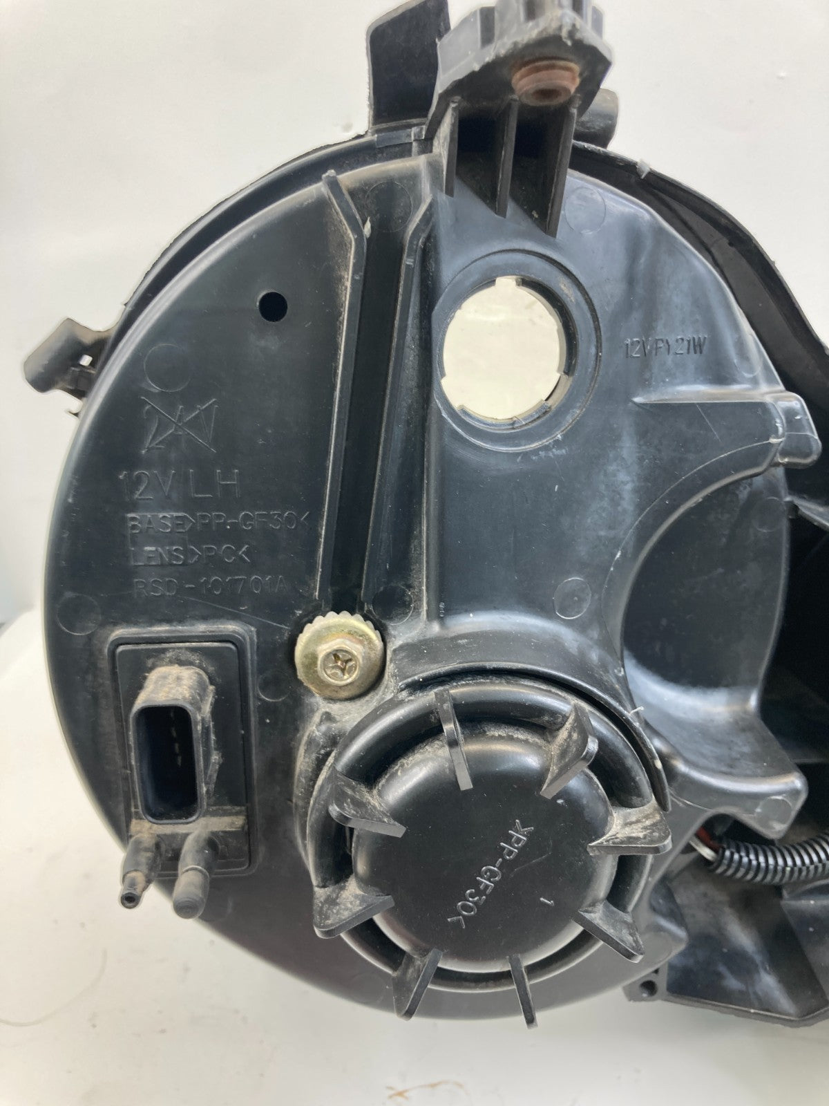 1998-2002 Mercedes-Benz E430 Left Driver Side Headlight Headlamp RSD-101701A OEM