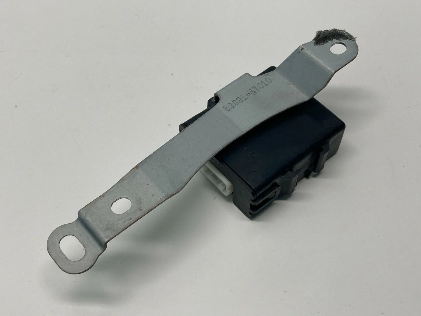 04 05 06 07 08 09 TOYOTA PRIUS FRONT DOOR OSCILLATOR CONTROL MODULE 89991-47010