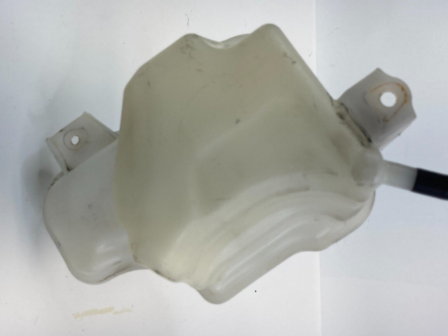 2011-2015 Hyundai Sonata 2.4L L4 16V Engine Coolant Reservoir Tank Asembly OEM