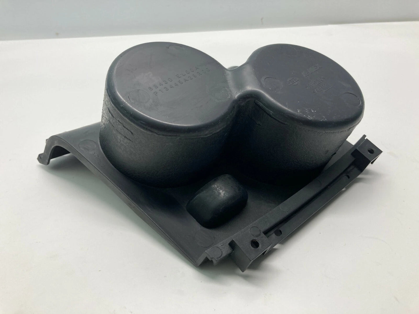 2007-2012 NISSAN VERSA CENTER CONSOLE CUP HOLDER INSERT 68430-EL00A OEM
