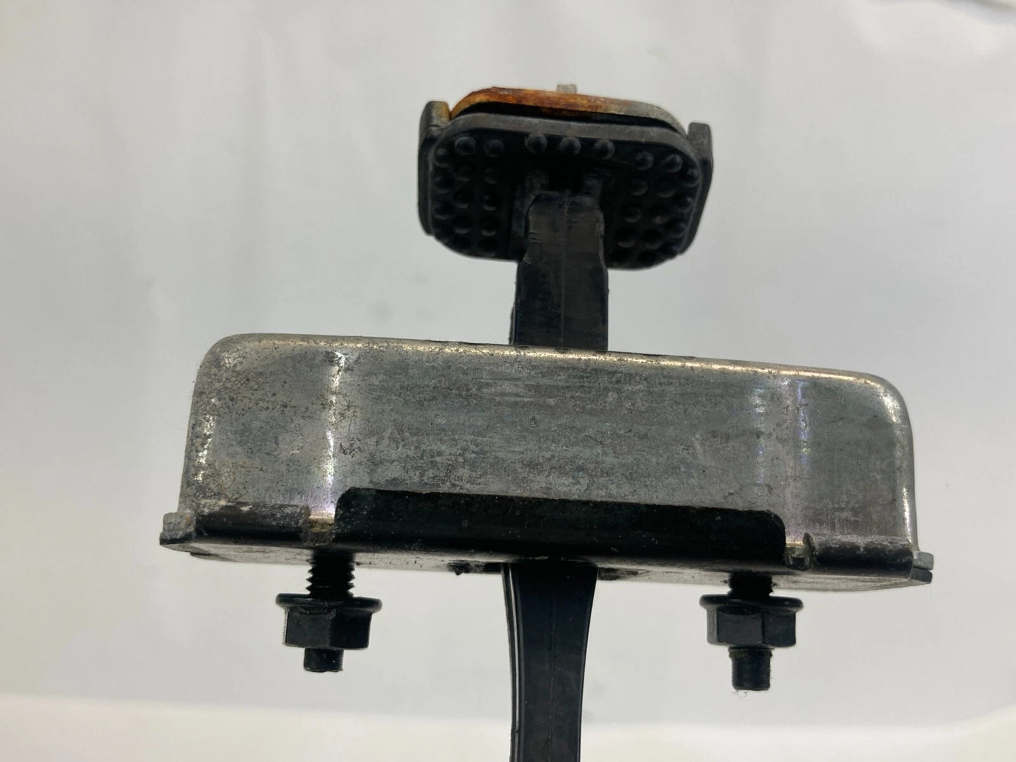 2004-2006 ACURA TL REAR LEFT SIDE DOOR CHECK STOP STOPPER DETENT RR LH OEM