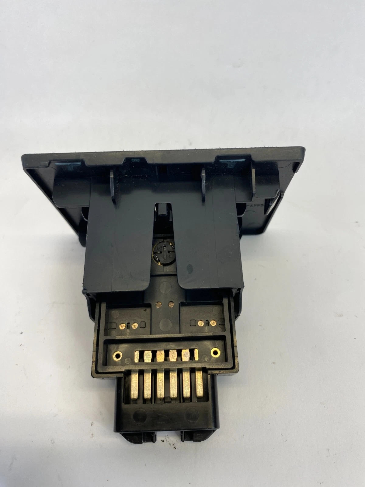 2007-2014 LEXUS IS250 OPENER TRUNK RELASE & FUEL DOOR CONTROL SWITCH ASSY OEM