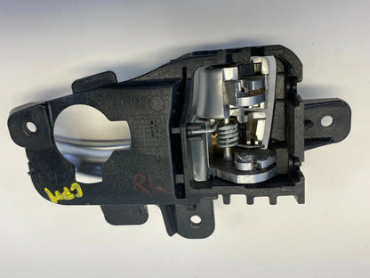 2013-2017 HYUNDAI ELANTRA GT FRONT LEFT INTERIOR DOOR HANDLE 82613-GD000 OEM
