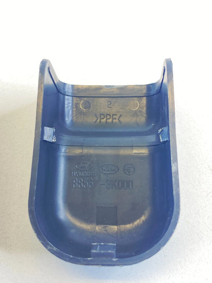 07 08 09 10 HYUNDAI ELANTRA SEDAN SEAT TRACK END COVER TRIM CAP 88567-3K000 OEM