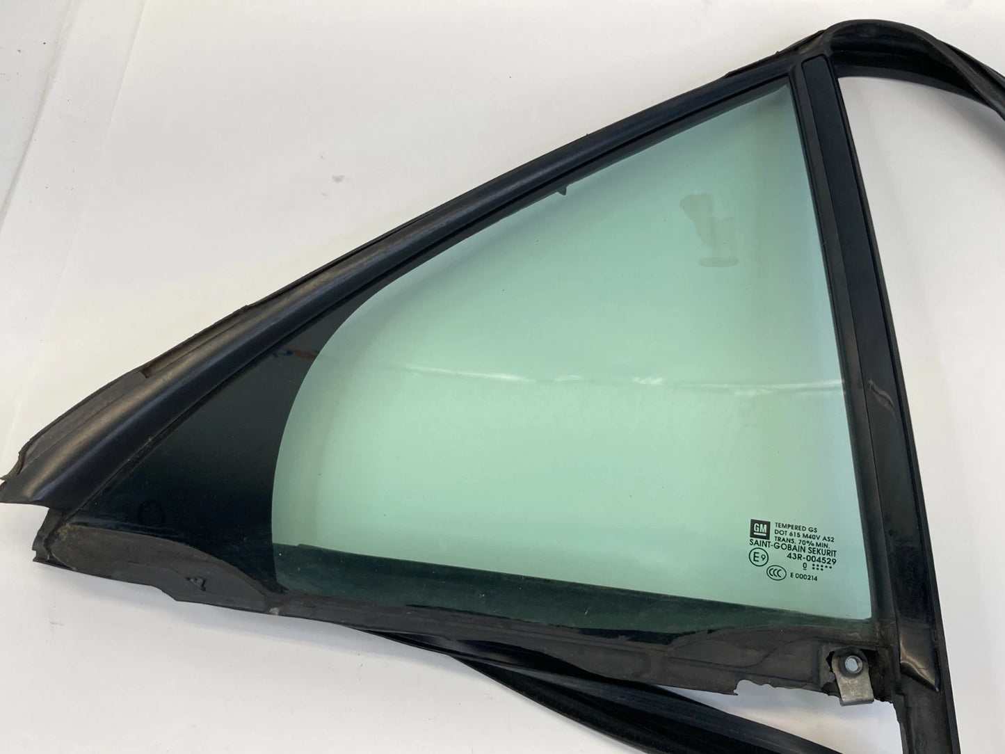 2005-2011 Cadillac STS Rear Right Passenger Door Quarter Window Glass OEM