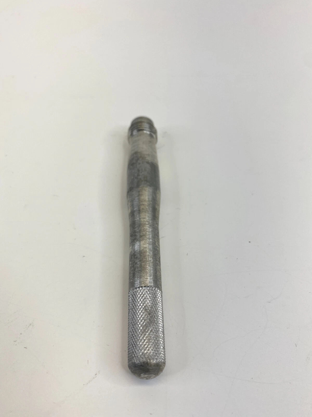 2006-2011 MERCEDES-BENZ CLS500 EMERGENCY SPARE TIRE SCREW BOLT RETAINER OEM