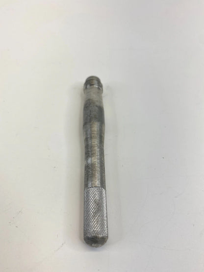 2006-2011 MERCEDES-BENZ CLS500 EMERGENCY SPARE TIRE SCREW BOLT RETAINER OEM