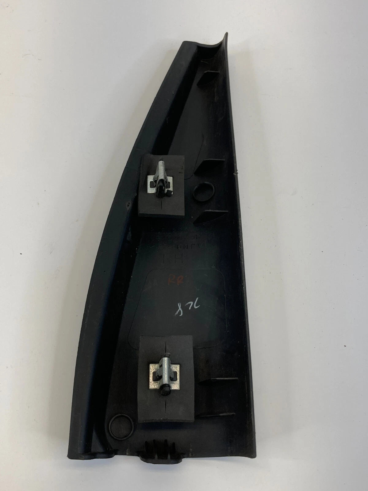 2009 10 11 2012 CHEVROLET TRAVERSE REAR RIGHT DOOR INNER FRAME CORNER BEZEL OEM