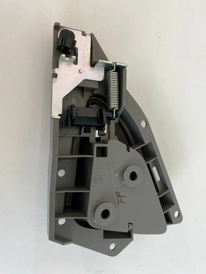 2005-2010 HONDA ODYSSEY FRONT RH PASSENGER SIDE INNER DOOR HANDLE K62-25311 OEM