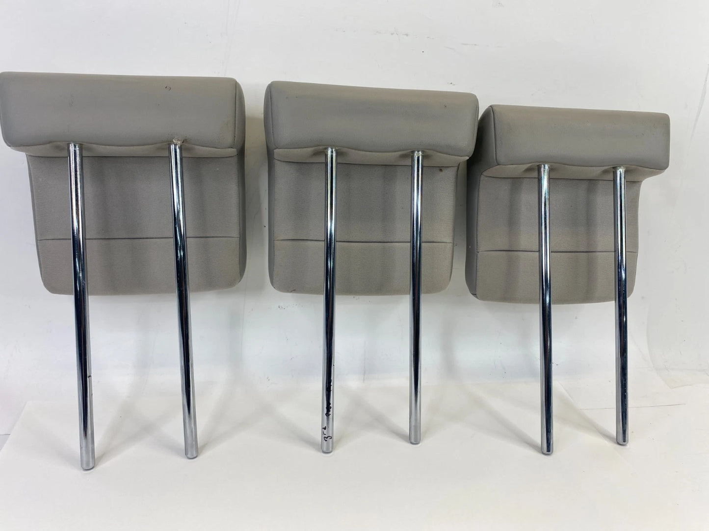 11 12 13 14 15 16 17 Nissan Quest Third Row Seat Head Rest Headrests Set OEM