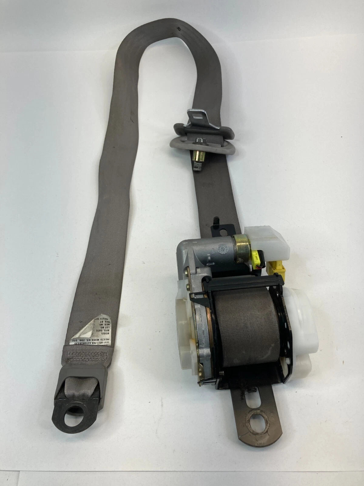 2003 2004 HONDA ODYSSEY FRONT RIGHT PASSENGER SIDE SEAT BELT RETRACTOR FR RH OEM