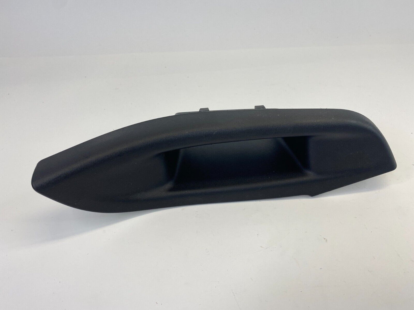 2012-2018 Ford Focus Rear Right Door Panel Pull Handle Trim BM51-237W20-AAW OEM