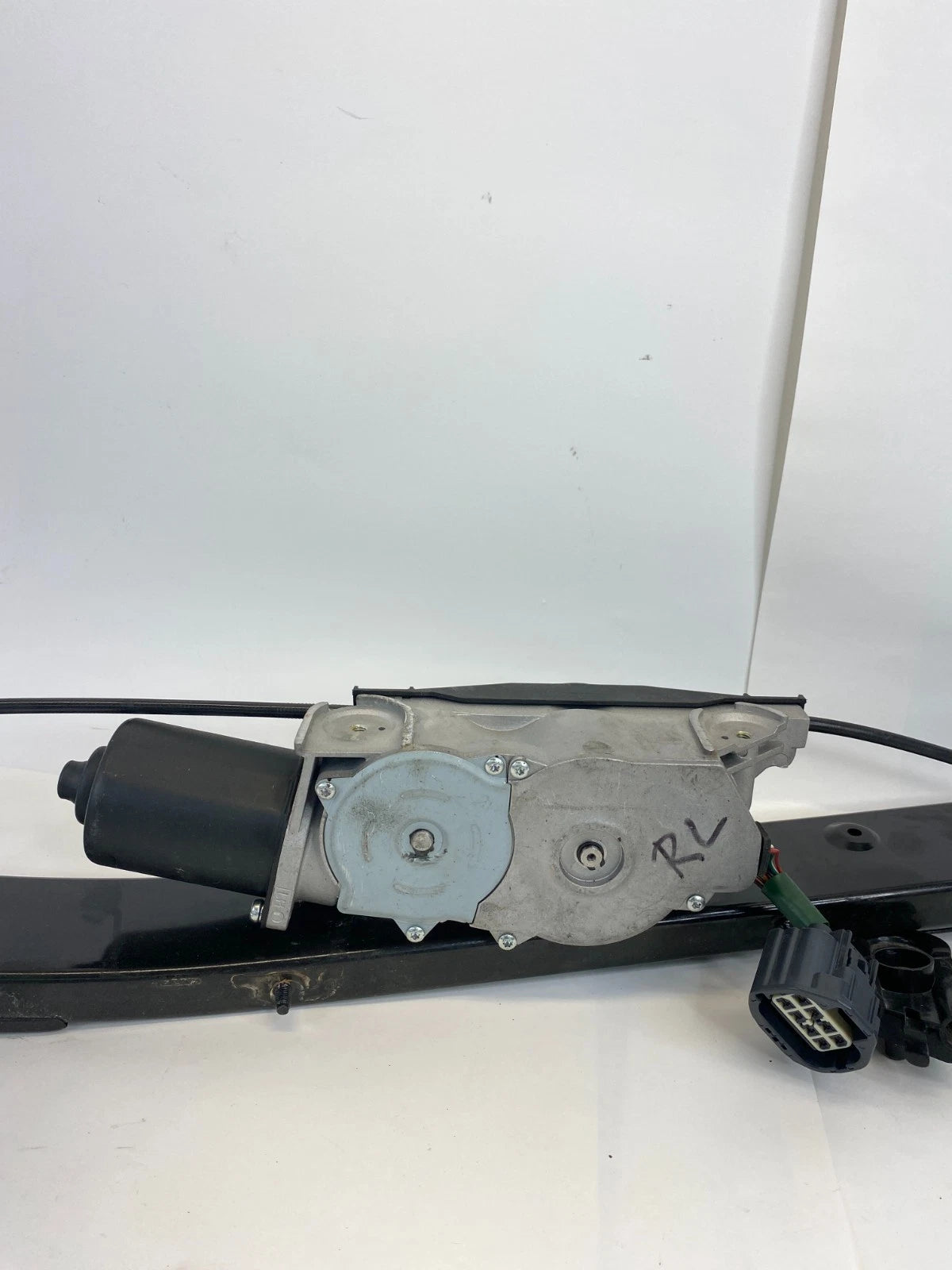 10-16 Chrysler Town & Country Rear Left Side Power Sliding Door Motor 68060499AF
