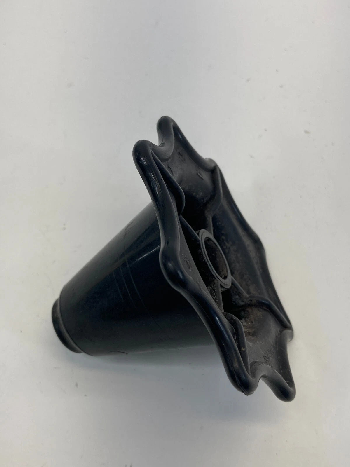 11-16 CHEVROLET CRUZE SPARE TIRE HOLD DOWN BOLT STOWAGE NUT RETAINER OEM