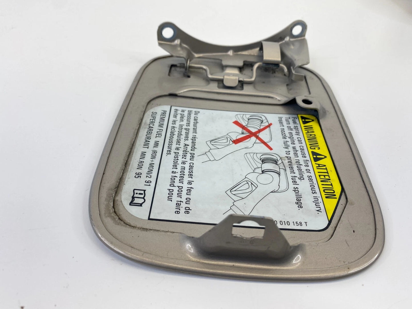 1998-2004 A6 QUATTRO WAGON FUEL FILLER GAS DOOR LID COVER 4B0-010-158 OEM