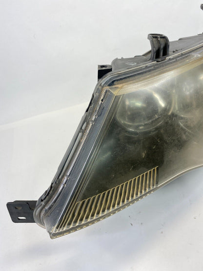 2009 09 Mitsubishi Outlander Left Driver Side Headlight Headlamp Halogen OEM