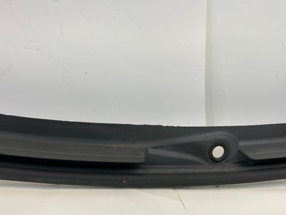 1999 2000 BMW 323i Front Lower Windshield Cowl Panel Cover Top Trim 8-208-483