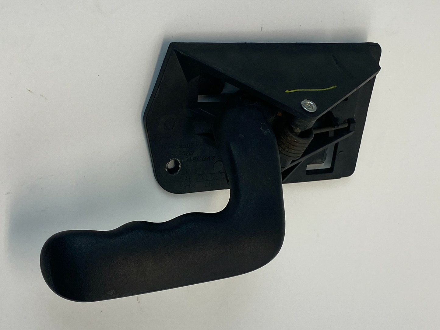 2000-2006 Chevrolet Tahoe GMC Yukon Rear Left Side Interior Door Handle 15029903