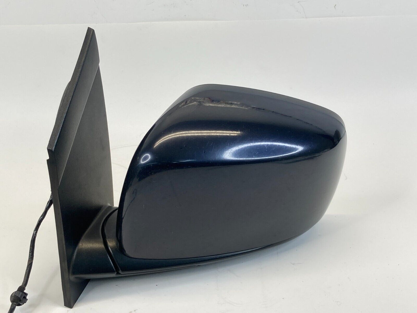 2009-2014 Volkswagen Routan Driver Side View Power Door Mirror 1AB731BVAB OEM