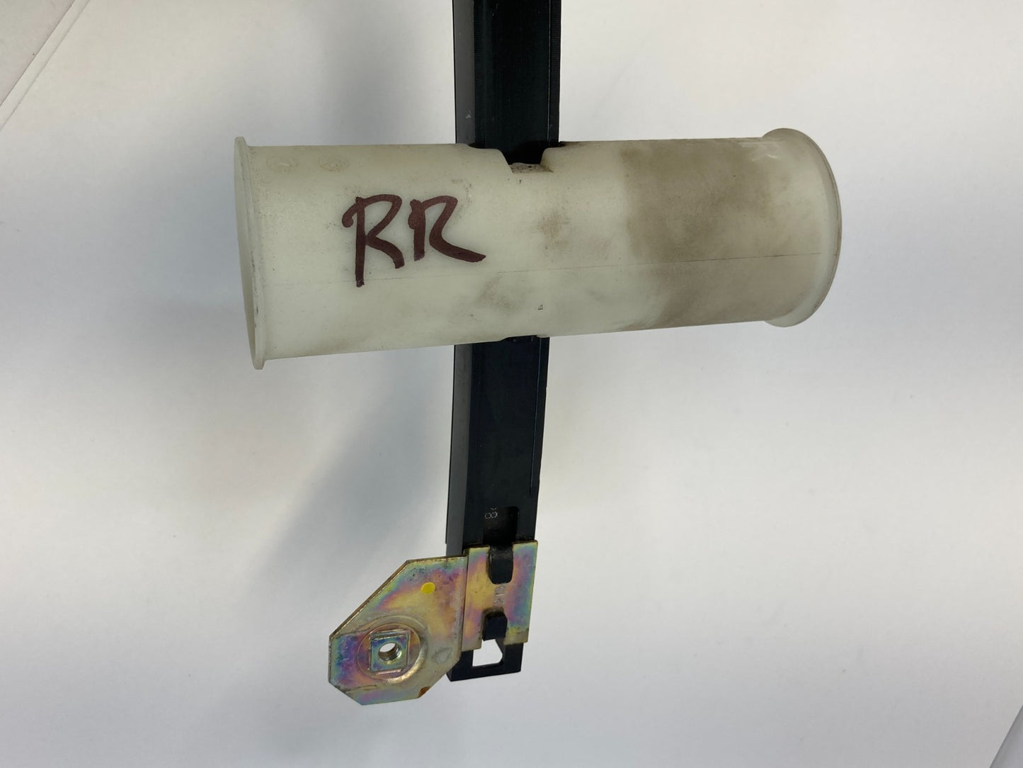 06 Mercedes CLS500 Rear Right Side Back Vent Quarter Window Glass A219-737-06-30