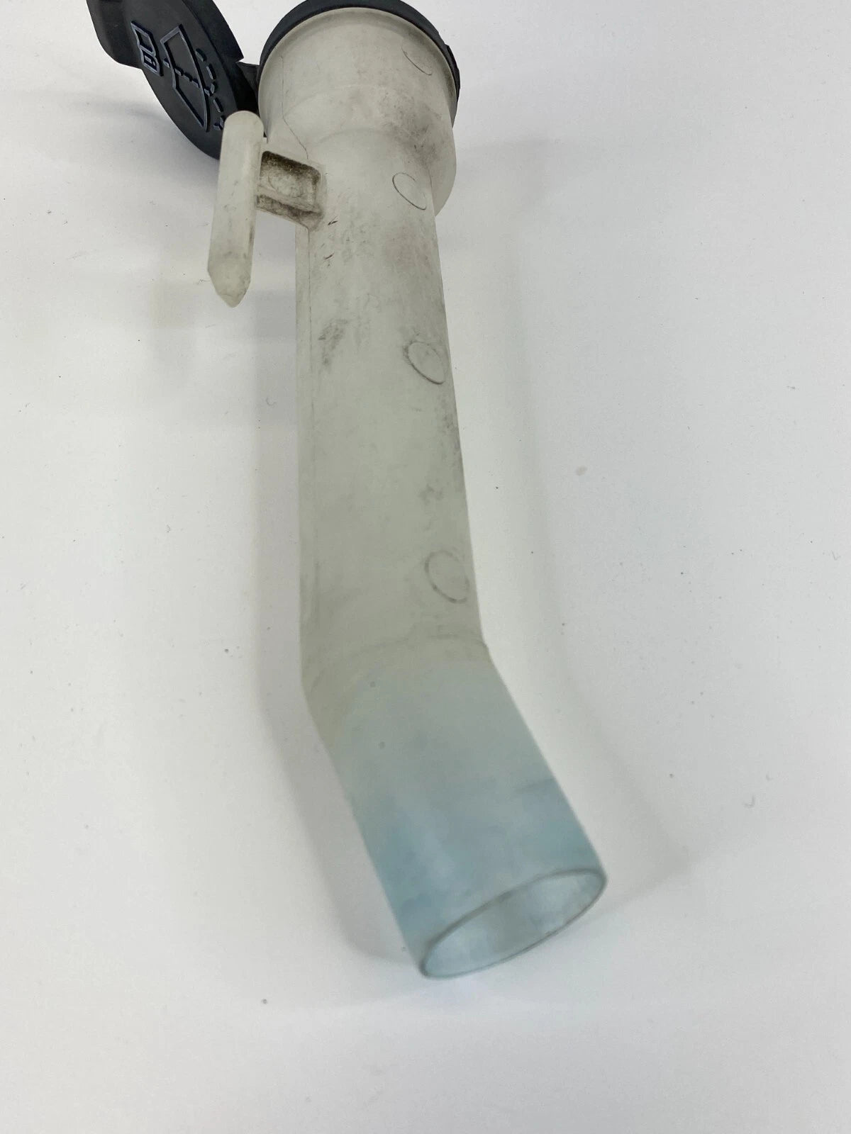 11-16 CHEVY CRUZE 2016 CRUZE LIMITED WINDSHIELD WASHER FLUID RESERVOIR TUBE OEM