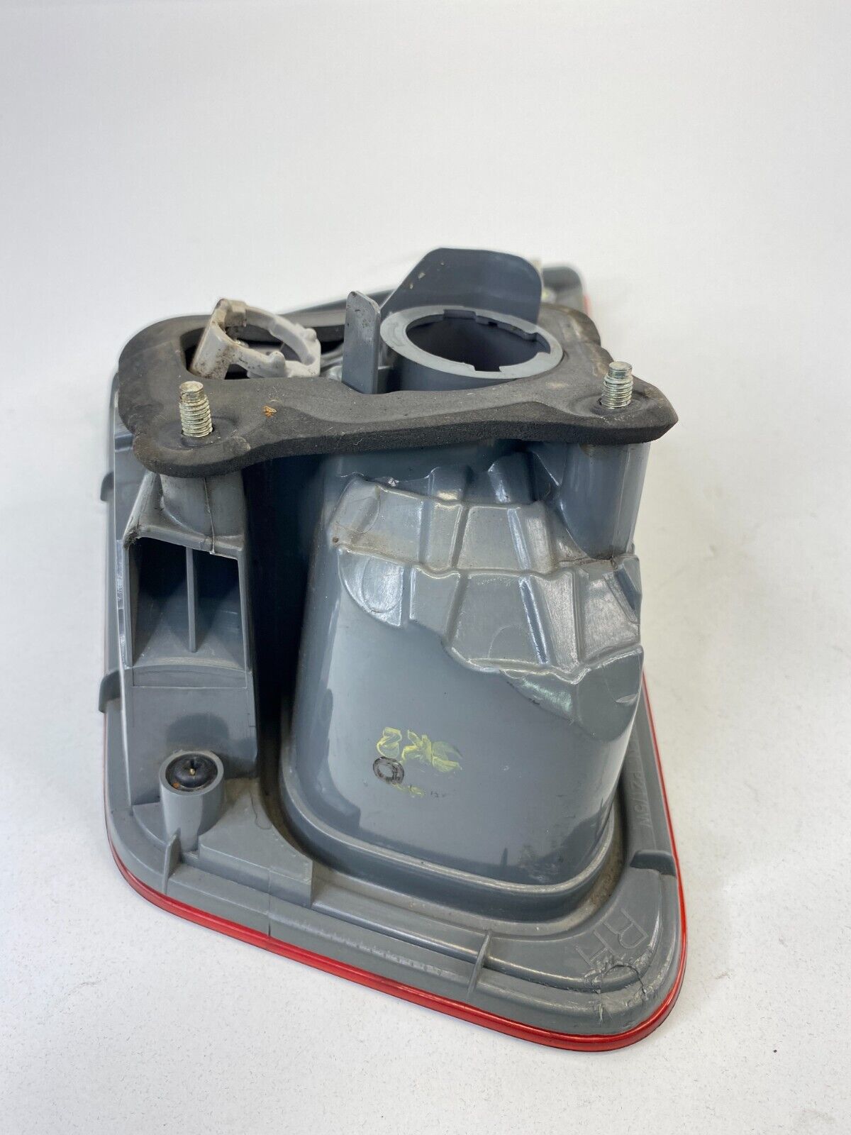 2010-2013 Kia Forte Rear Right Passenger Side Inner Tail Light Assy 92404-1M0