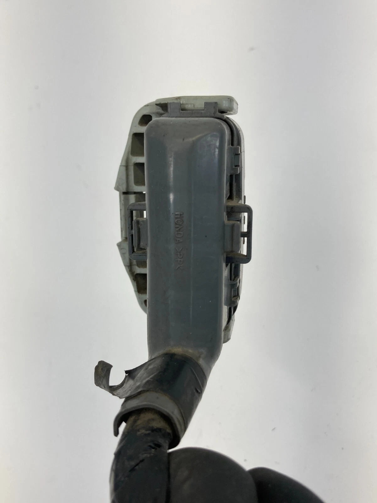 99-04 HONDA ODYSSEY 3.5L V6 AT FWD ABS ANTI LOCK BRAKE PUMP RELAY PLUG CONNECTOR