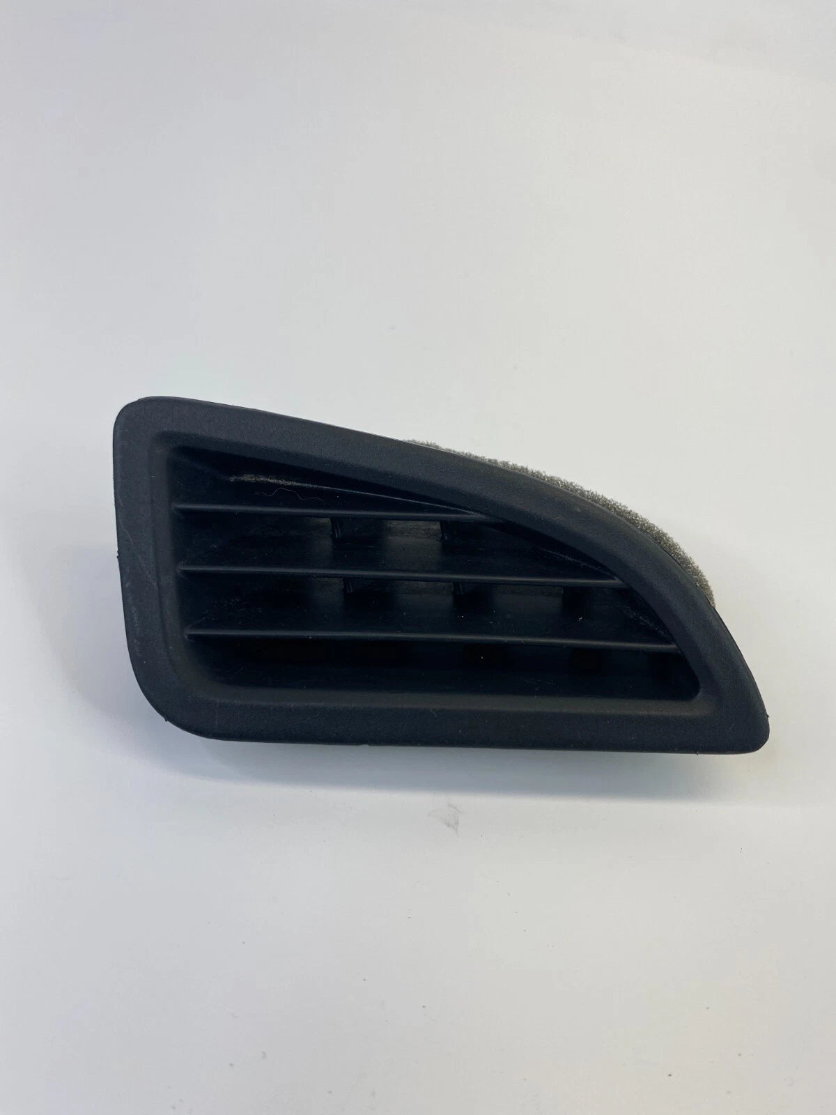 11-16 HYUNDAI ELANTRA SEDAN FRONT DASH LEFT DEFROSTER A/C AIR VENT GRILLE OEM