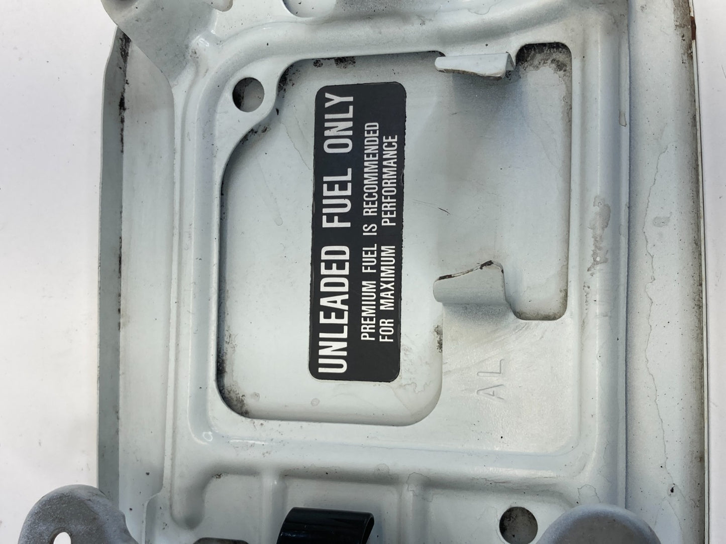 2003 04 05 2006 Infiniti G35 Sedan Fuel Filler Tank Door Gas Lid Cover