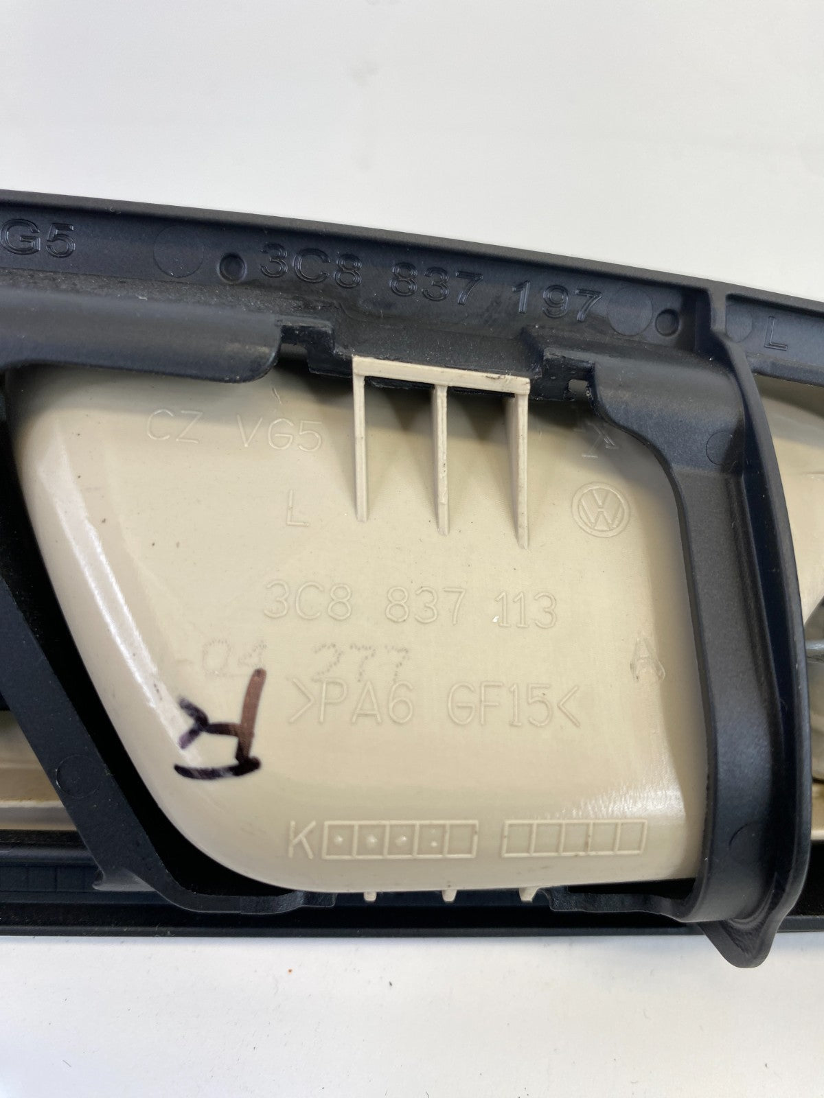 2009-2012 Volkswagen CC Front Left Side Interior Door Handle 3C8-837-113 OEM