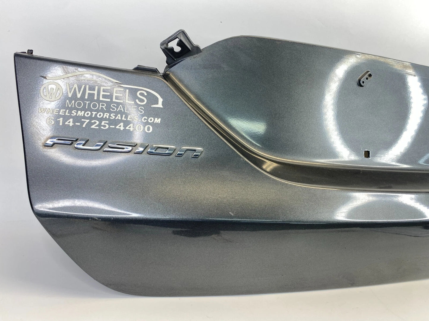 13-16 FORD FUSION SEDAN TRUNK DECK LID PANEL MOLDING LICENSE TRIM DS73F423442DA