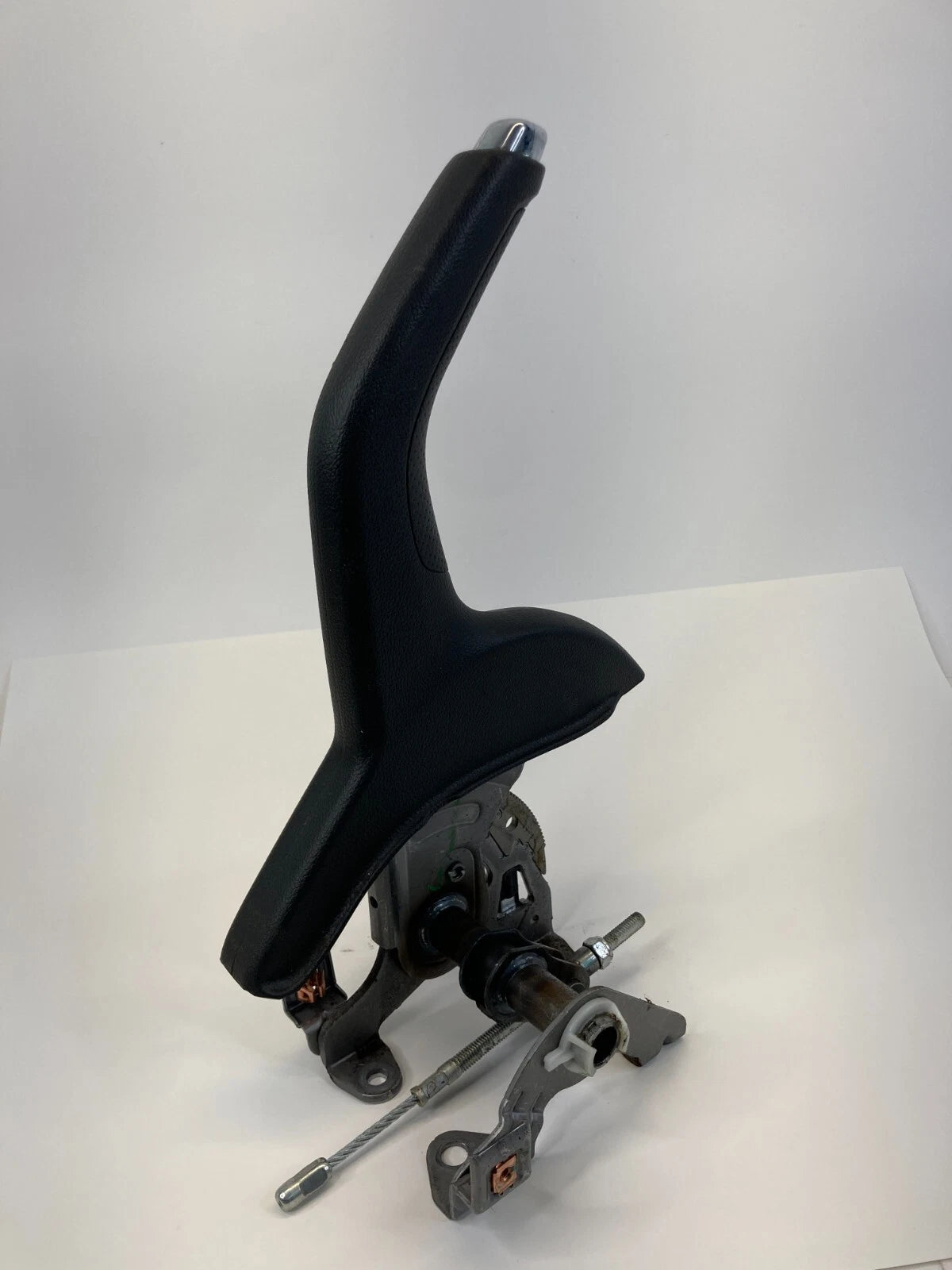 2012-2016 CHEVROLET SONIC EMERGENCY PARKING HANDLE BRAKE LEVER ASSEMBLY OEM