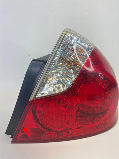 2006 2007 INFINITI M35 REAR RIGHT PASSENGER OUTER TAILLIGHT TAIL LAMP 220-63788