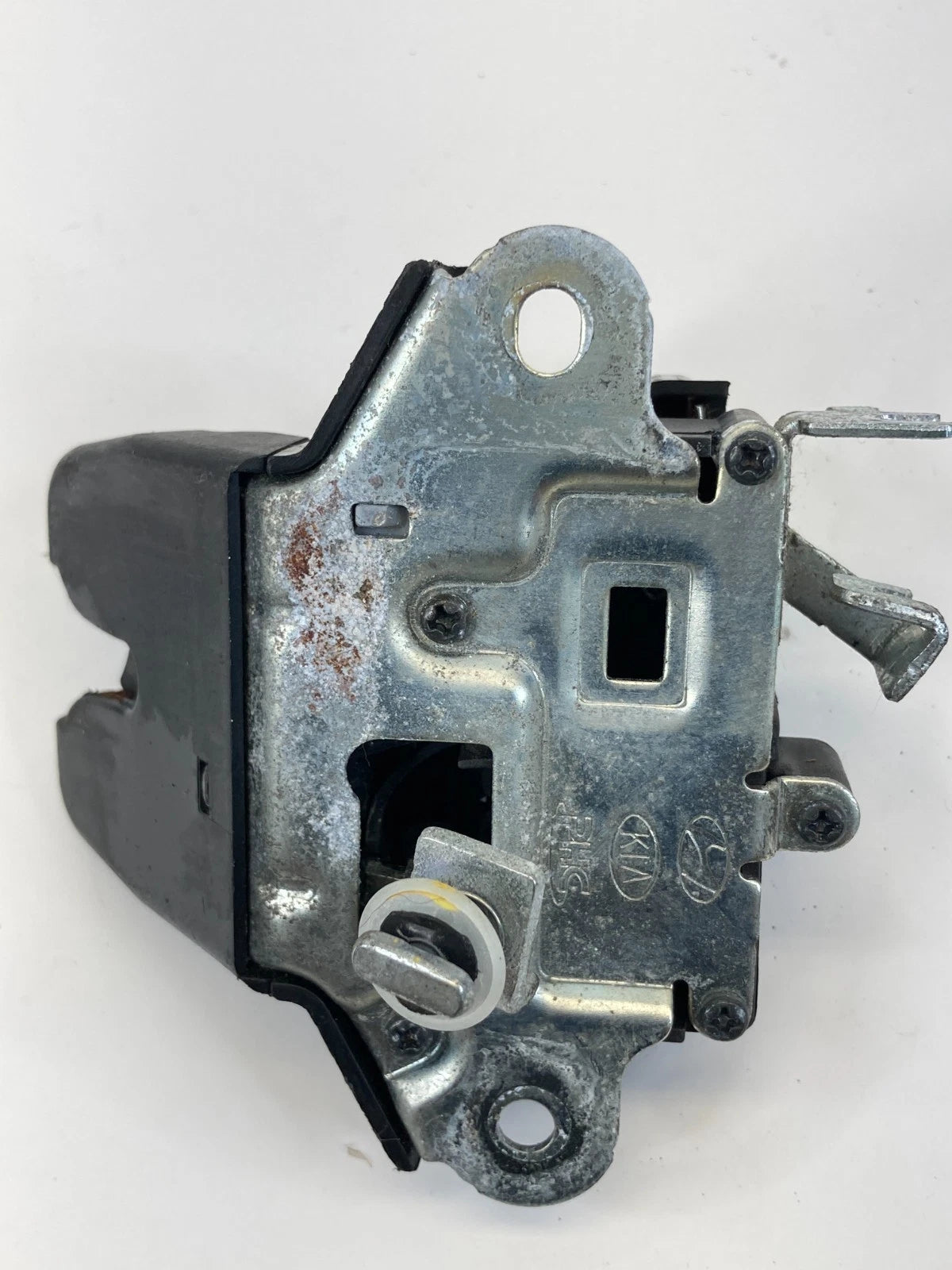 12-17 HYUNDAI ACCENT SEDAN REAR TRUNK LID LOCK LATCH RELEASE ACTUATOR OEM