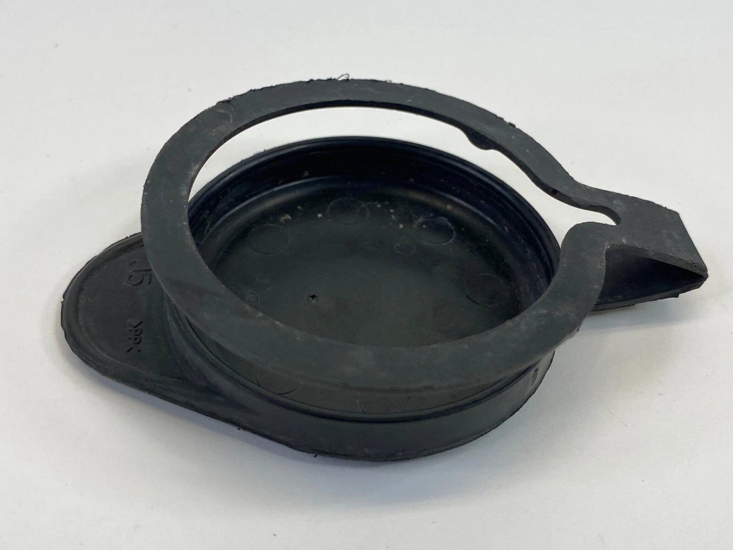 1997-2012 CHEVROLET CHEVY MALIBU WINDSHIELD FLUID RESERVOIR CAP COVER OEM