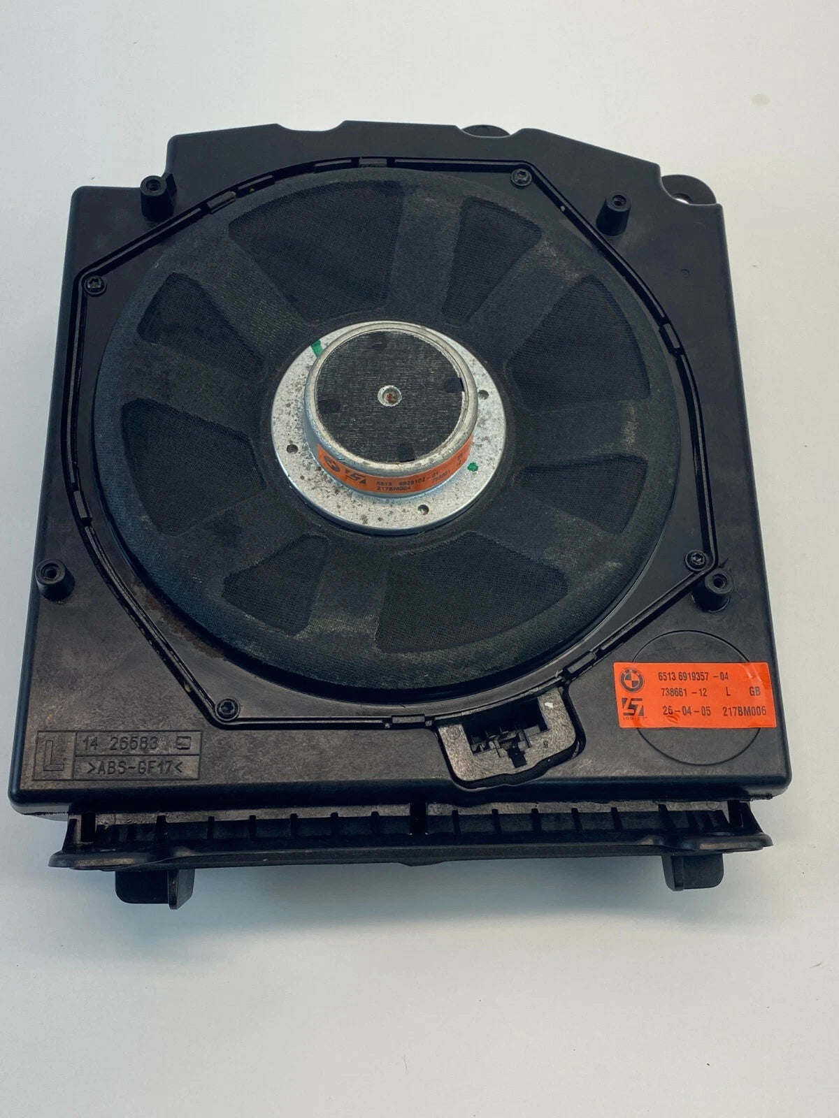 2004 2005 BMW 545I LEFT CENTRAL BASS SOUND SYSTEM SPEAKER SUB WOOFER AUDIO OEM
