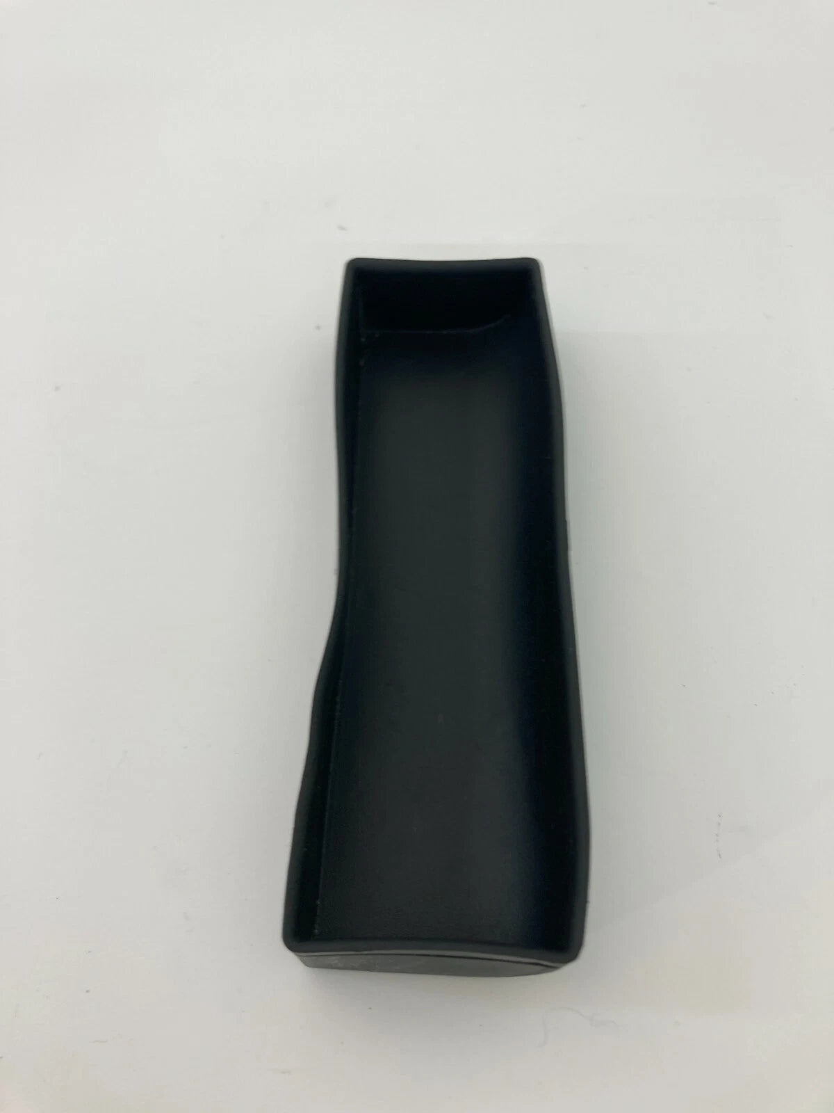 2004 ISUZU ASCENDER CENTER CONSOLE INTERIOR RUBBER MAT STORAGE OEM