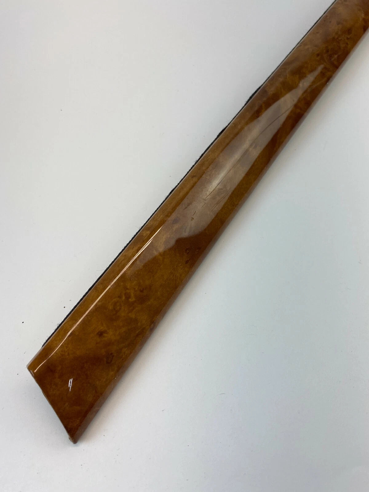 04-06 KIA AMANTI FRONT LEFT SIDE DOOR INTERIOR TRIM PANEL MOLDING 83950-3F000