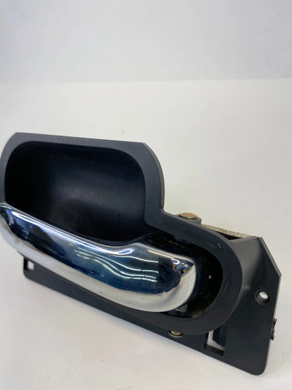98-02 LINCOLN TOWN CAR FRONT RIGHT SIDE INTERIOR DOOR HANDLE F8V8-5421818 OEM