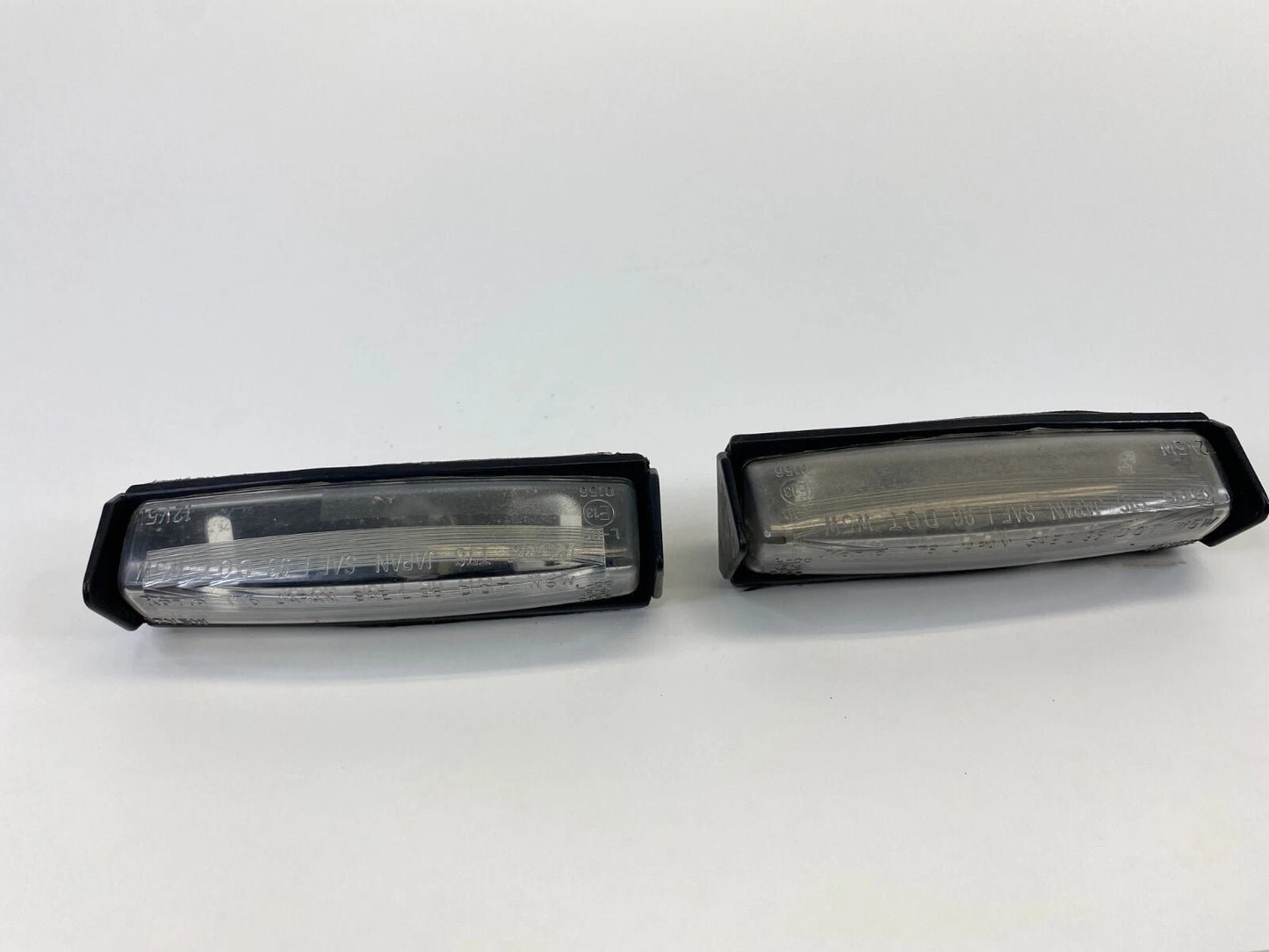 2002 2003 LEXUS ES300 01-06 LS430 REAR TRUNK LICENSE PLATE LIGHT LAMP PAIR SET